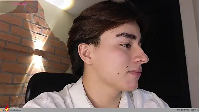 Connorr_01 Live XXX Chat