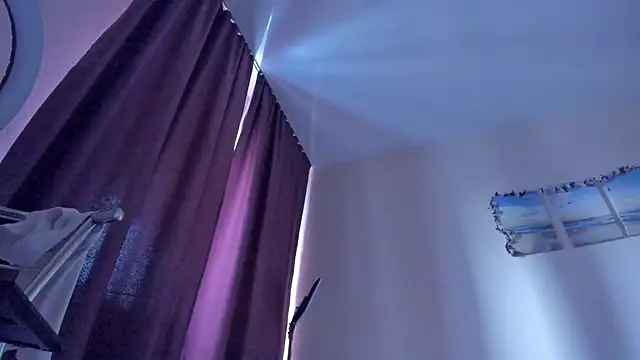 Chat +18 de SofyMae ao vivo