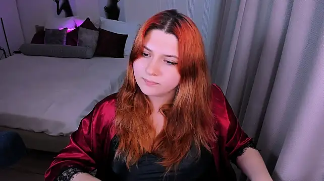 FieryMilena: απευθείας συνομιλία ΧΧΧ