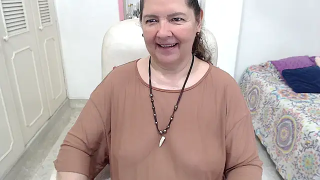 leonela_69 – Live XXX-chat