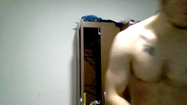 Kenner_fox77's Live XXX Chat