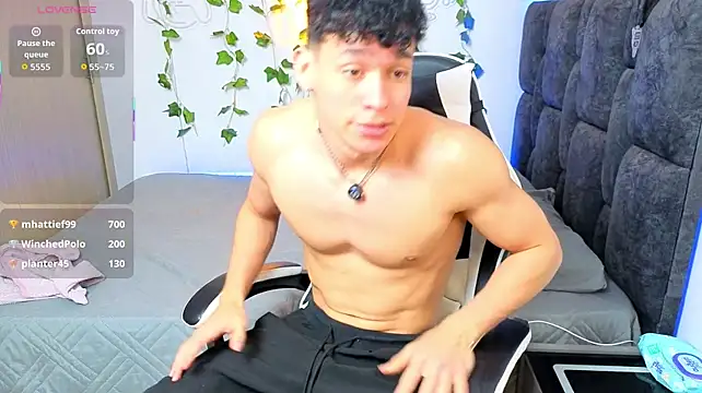 Luke_Muscle Live XXX-chat