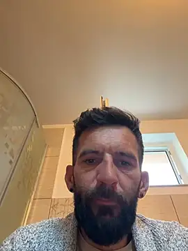 Chat +18 de Michel_huge ao vivo