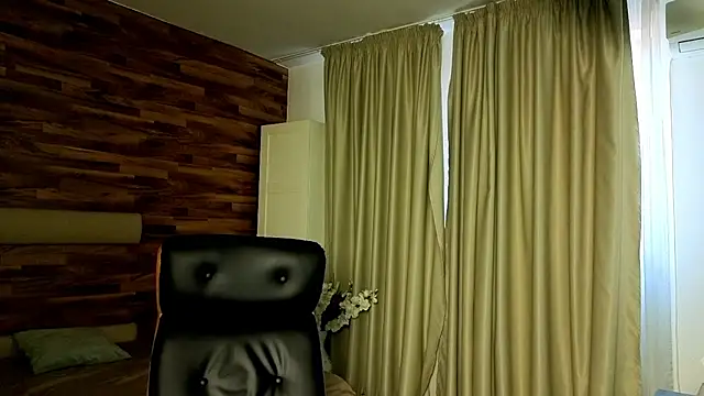 IvanHydee Live XXX-chat