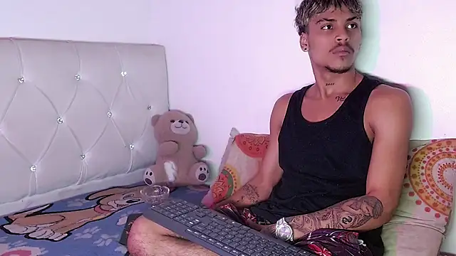 Angel_foxc13's Live XXX Chat