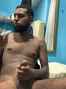 AlbertoDiime's Live XXX Chat