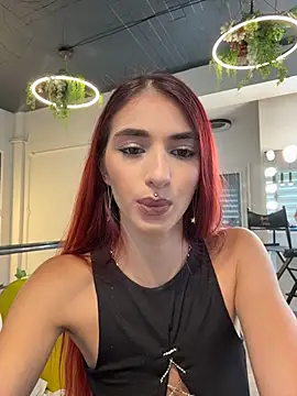 VixenRosse Chat XXX live