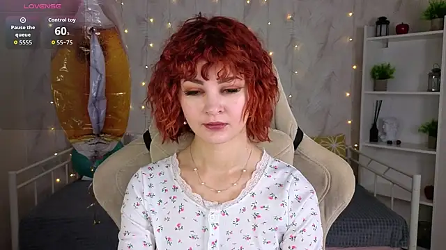 Chatroom XXX en direct de Kira__Fluffy