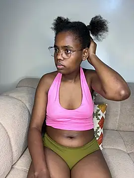 Chat XXX en directo de softglamqueen