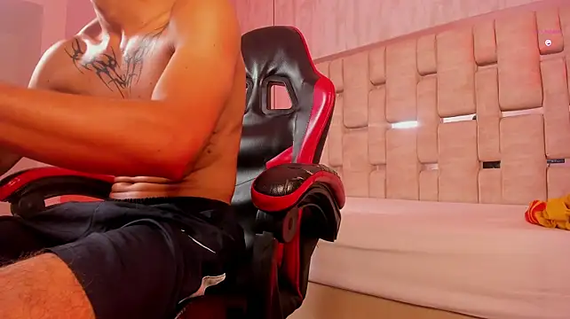 Chatroom XXX en direct de JaredTorres_