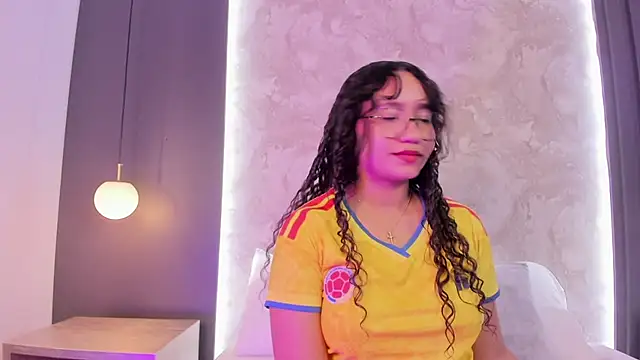 alysson_moon_'s Live XXX Chat