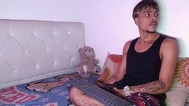 Онлайн чат XXX Angel_foxc13