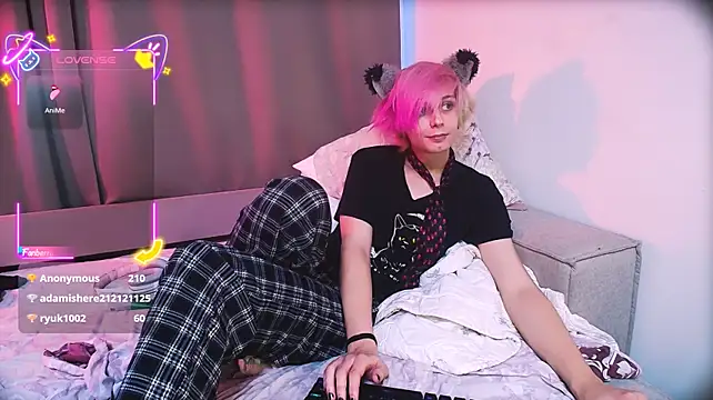 Chatroom XXX en direct de Littlepinkcat