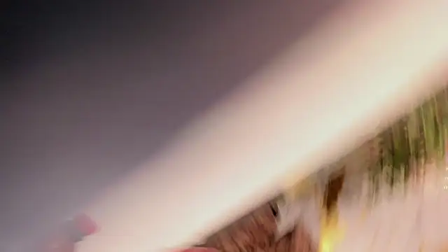 צ'אט XXX בשידור חי של MeleekXXX_