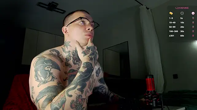 Tommy_cat 现场XXX聊天