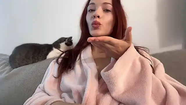 MiaRouge – Live XXX-chat