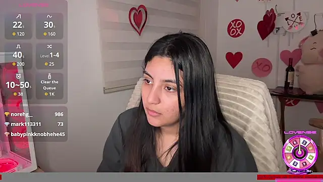 cloe_small Chat XXX live