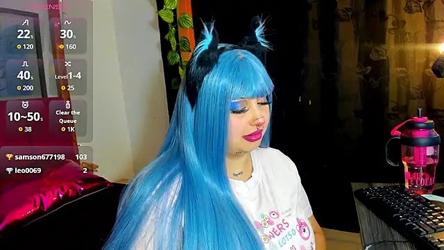 Chatroom XXX en direct de lussyevans24