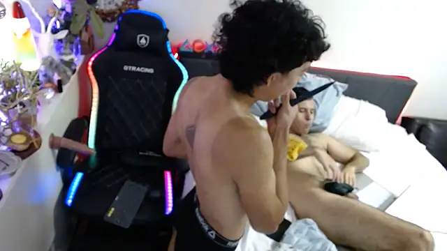 Kevinjchan1 – Naživo XXX chat