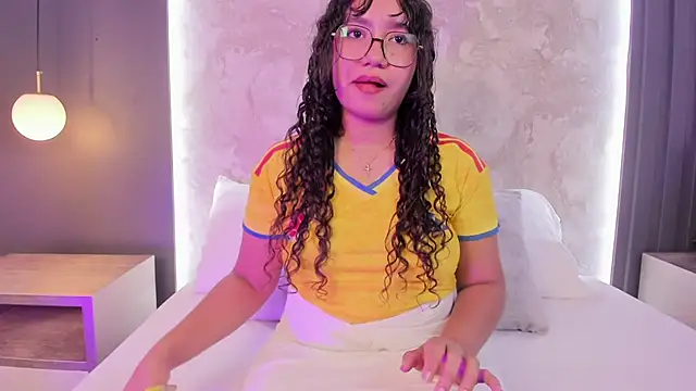 alysson_moon_ Chat XXX live