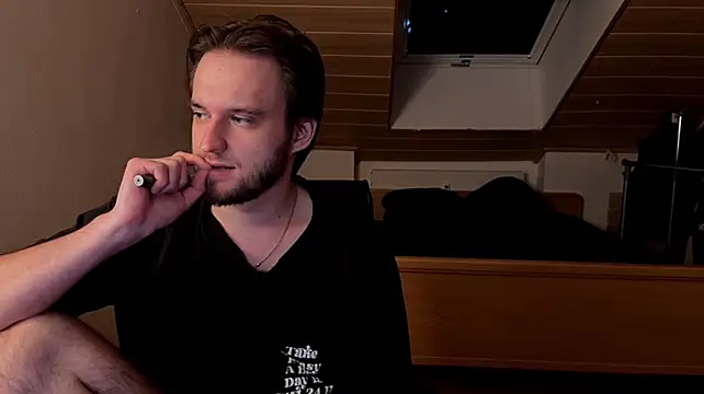 XXX chat uživo modela Bez3ybik