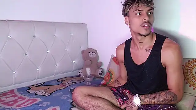 Angel_foxc13 Live XXX-Chat