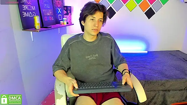 Chat XXX ao vivo de Marcoviolet