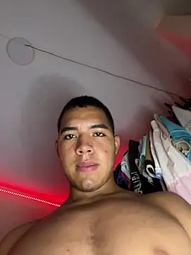 Chat XXX ao vivo de Roiber_only