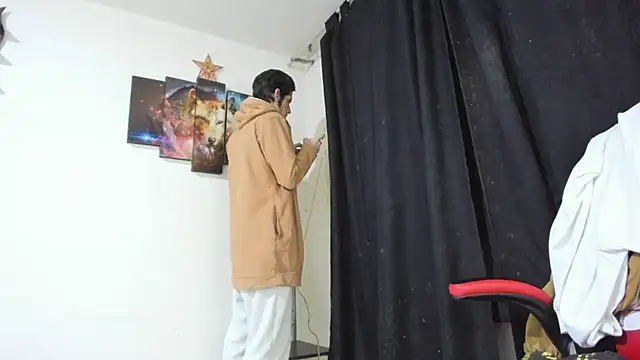 Jeff_Walton@xh's Live XXX Chat