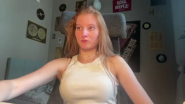 Živý XXX chat EllyCerry