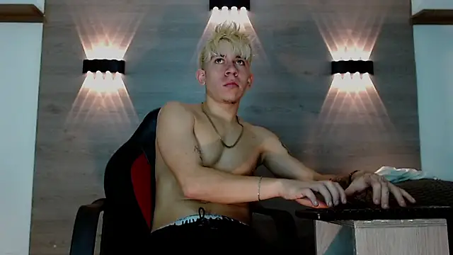 XXX chat uživo modela Gaeliitto