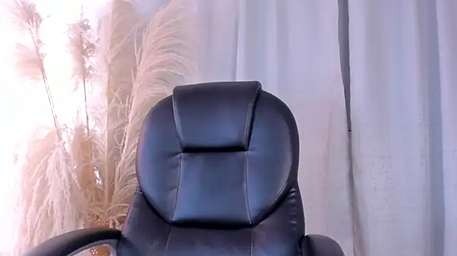 AnnyThompson_ Chat XXX live