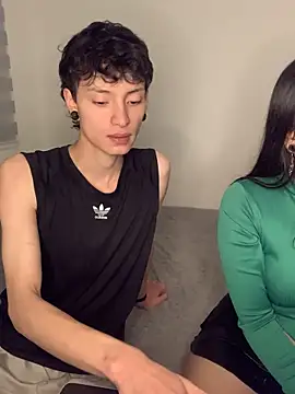 Chat +18 de Damn__Love ao vivo