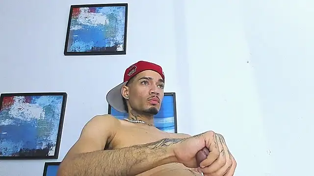 Daniel_huge22: απευθείας συνομιλία ΧΧΧ