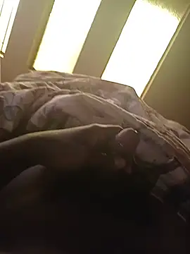 lawrence8o8 Webcam show