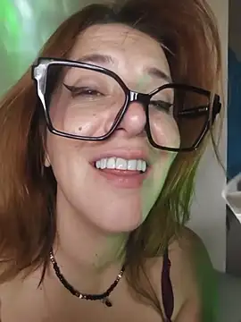 belliginger Adlı Modelin Canlı XXX Sohbeti