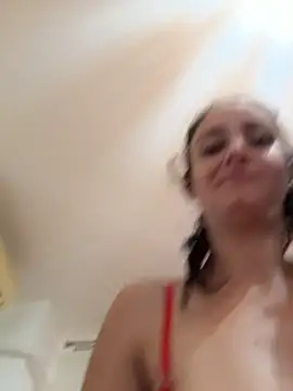 Almmaxxxx Chat XXX in diretta