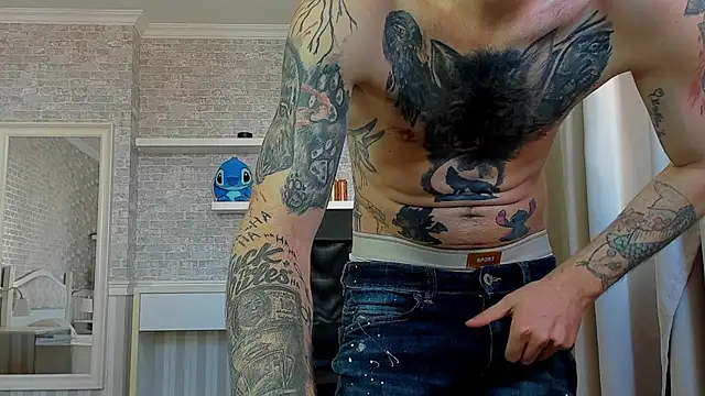 Chatroom XXX en direct de JonahShaw