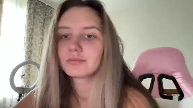 Venirahh's Live XXX Chat
