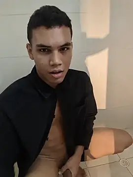 Živý XXX chat GoldenBoyDuo
