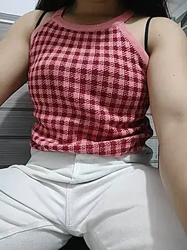 Onehittt Chat XXX live