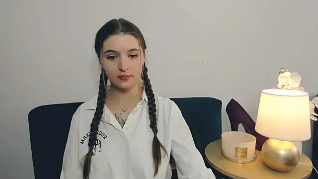 MargaretSensual Adlı Modelin Canlı XXX Sohbeti