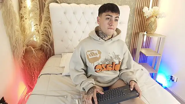 Živý XXX chat Canili_Hot