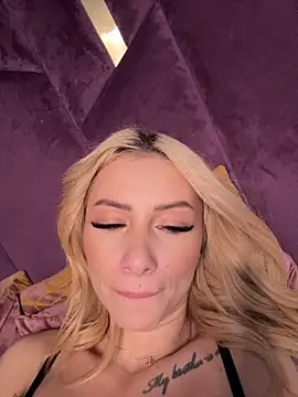 Živý XXX chat AngieShae