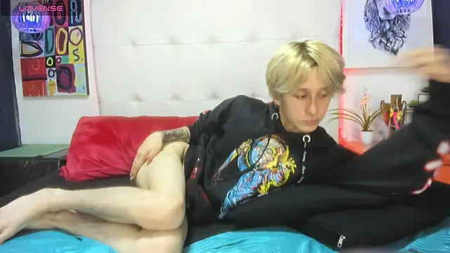 Archie6_'s Live XXX Chat