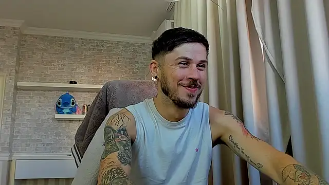 Chat +18 de JonahShaw ao vivo