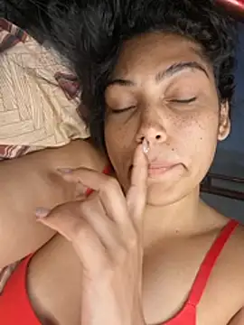 Chat +18 de Putaalexa ao vivo