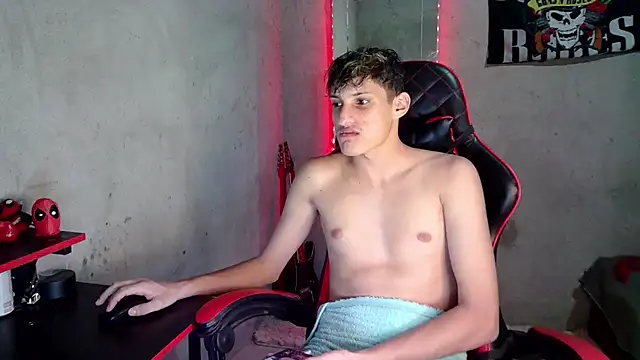 flaquito_junior লাইভ XXX চ্যাট