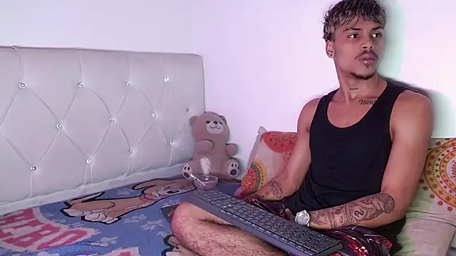 Chat XXX ao vivo de Angel_foxc13