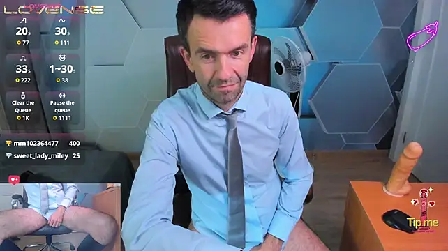 SteveTiger Chat XXX in diretta